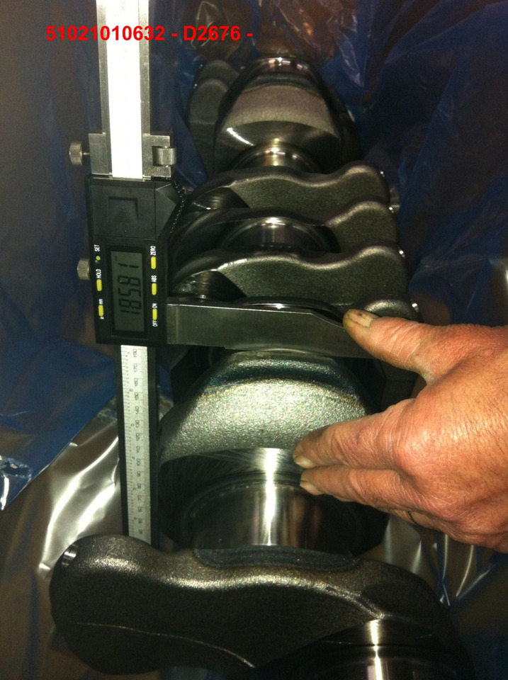 ALBERO MOTORE MAN D2066 - D2676 - Коленчатый вал: фото 3 ALBERO MOTORE MAN D2066 - D2676 - Коленчатый вал: фото 3