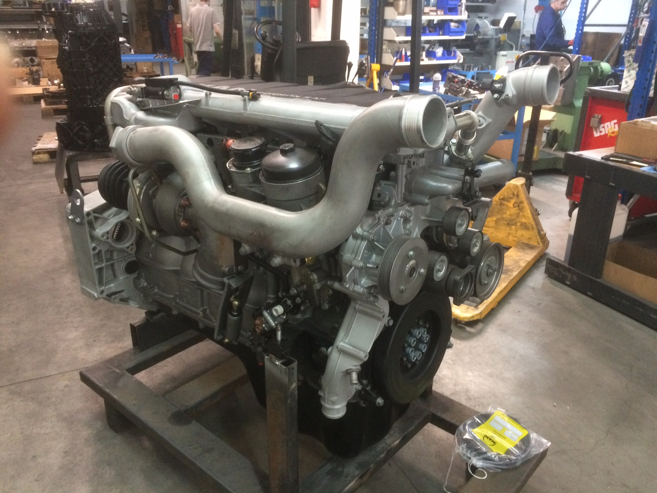 MOTORE MAN D2066LF36 - Двигатель: фото 5 MOTORE MAN D2066LF36 - Двигатель: фото 5