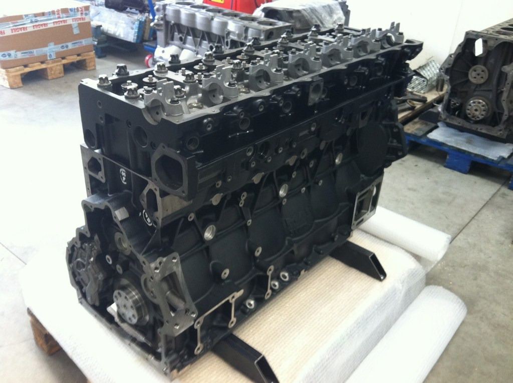 MOTORE MAN D2066LF36 - Двигатель: фото 5 MOTORE MAN D2066LF36 - Двигатель: фото 5