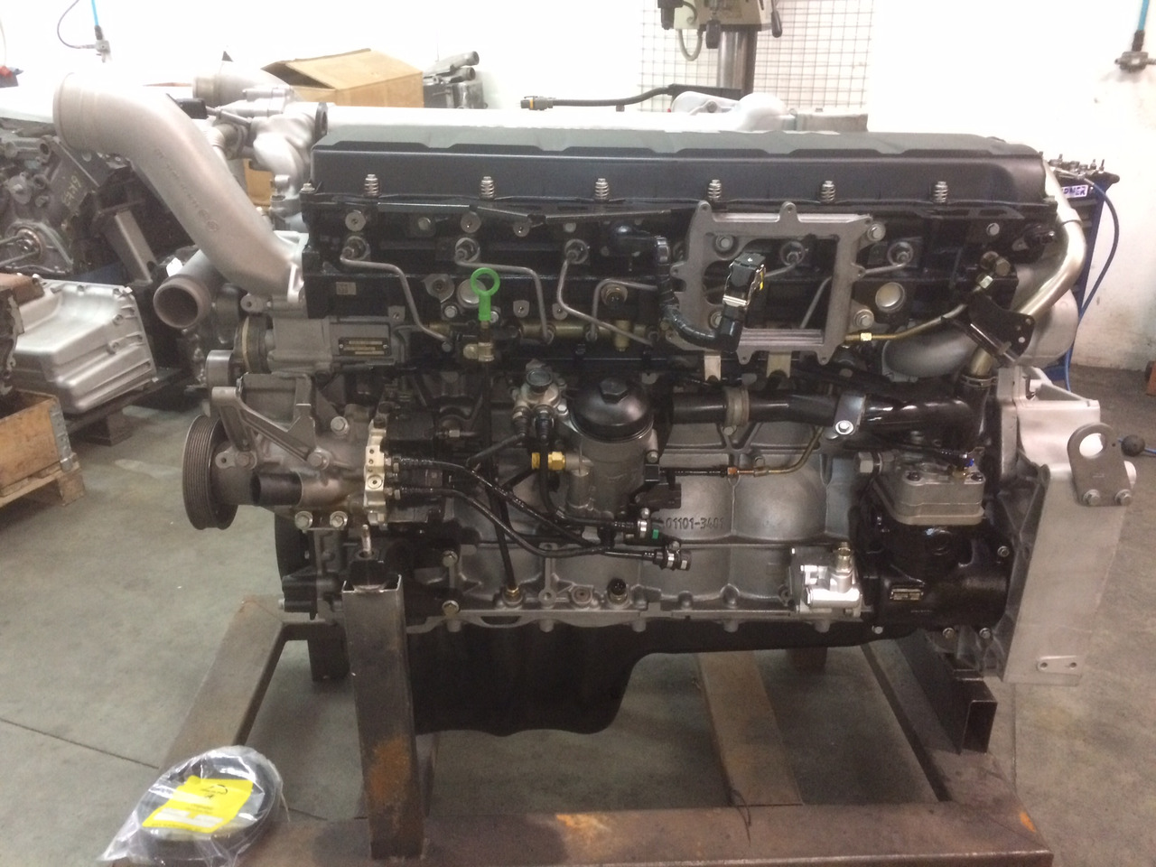 MOTORE MAN D2066LF36 - Двигатель: фото 3 MOTORE MAN D2066LF36 - Двигатель: фото 3