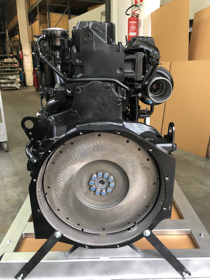 MOTORE MAN D2866LF37 - Двигатель: фото 3 MOTORE MAN D2866LF37 - Двигатель: фото 3