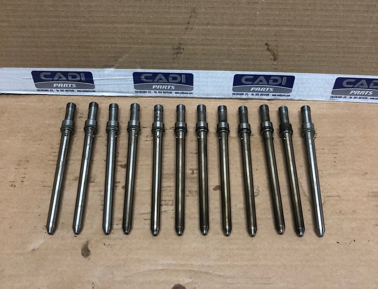 TUBO RACCORDO PRESSIONE INIETTORE BOSCH F 00R J02 047 - Распределитель впрыска для Грузовиков: фото 1 TUBO RACCORDO PRESSIONE INIETTORE BOSCH F 00R J02 047 - Распределитель впрыска для Грузовиков: фото 1