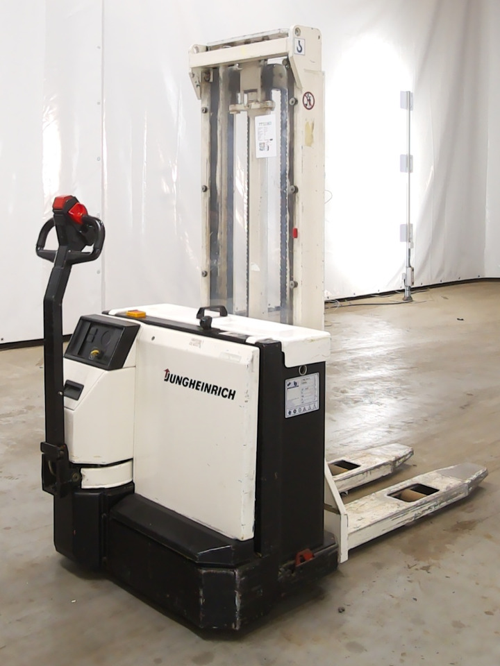 Jungheinrich EJC12.5 - Штабелер: фото 2 Jungheinrich EJC12.5 - Штабелер: фото 2