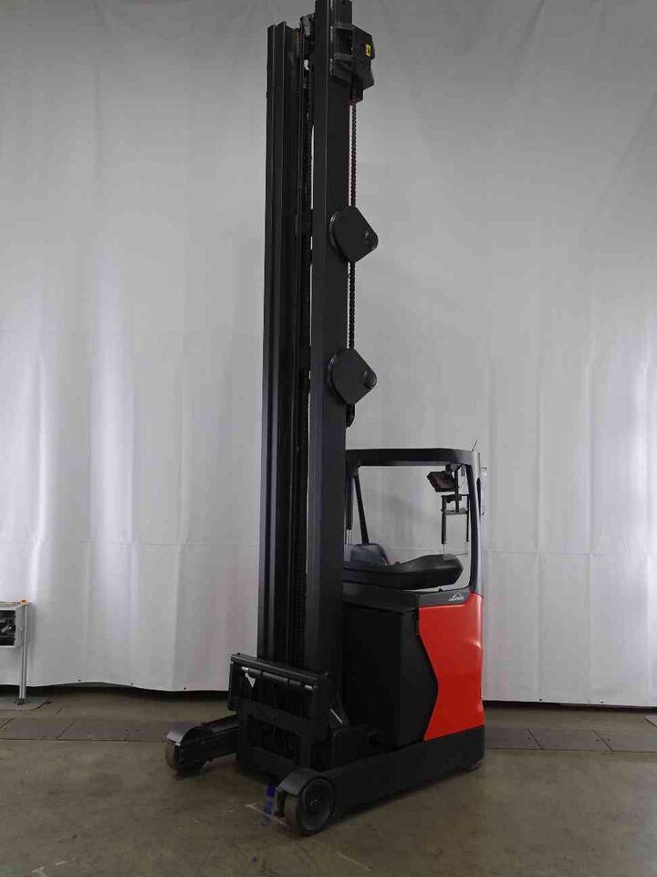 LINDE R16HD - Ричтрак: фото 1 LINDE R16HD - Ричтрак: фото 1