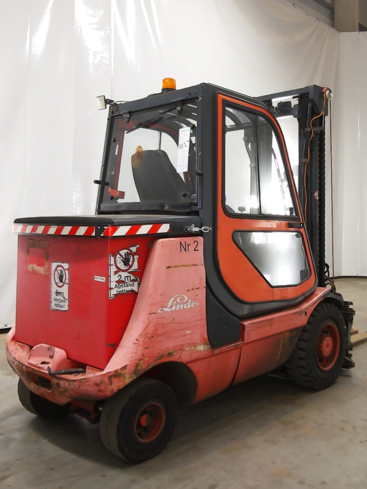 Linde E35P - Электропогрузчик: фото 2 Linde E35P - Электропогрузчик: фото 2