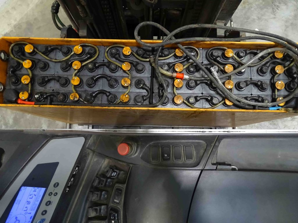 STILL FM-X17 - Ричтрак: фото 4 STILL FM-X17 - Ричтрак: фото 4