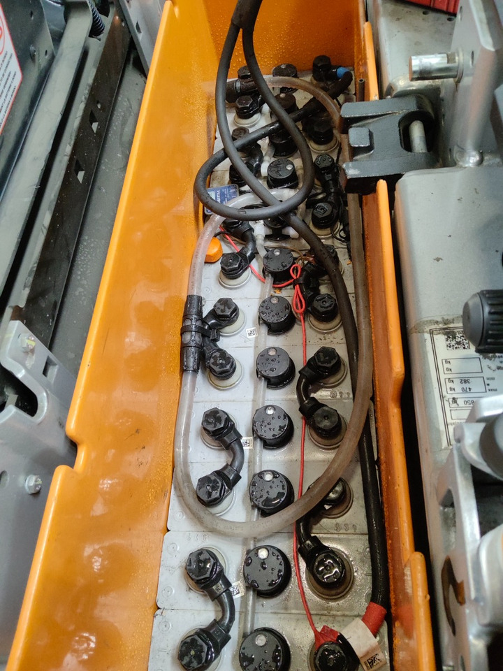 Still LTX50 - Складской тягач: фото 4 Still LTX50 - Складской тягач: фото 4