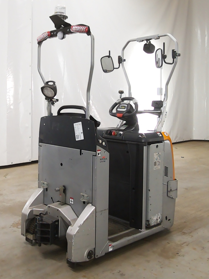 Still LTX50 - Складской тягач: фото 2 Still LTX50 - Складской тягач: фото 2