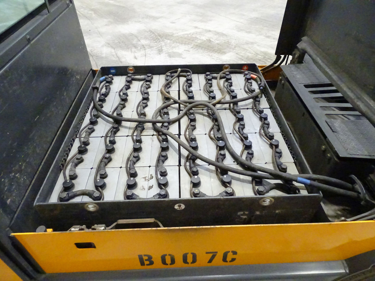 Still R07-25 - Складской тягач: фото 4 Still R07-25 - Складской тягач: фото 4