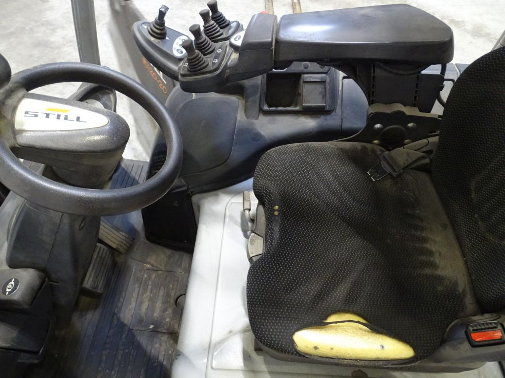 Still RX20-20 - Электропогрузчик: фото 3 Still RX20-20 - Электропогрузчик: фото 3