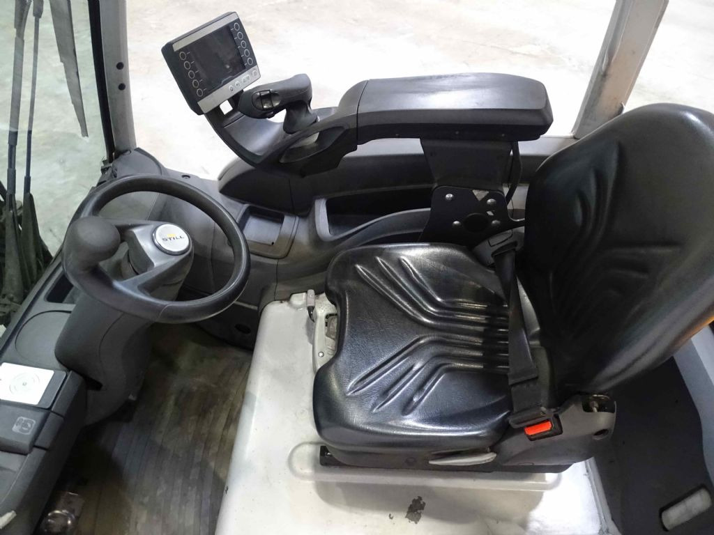 Still RX20-20PL - Электропогрузчик: фото 3 Still RX20-20PL - Электропогрузчик: фото 3