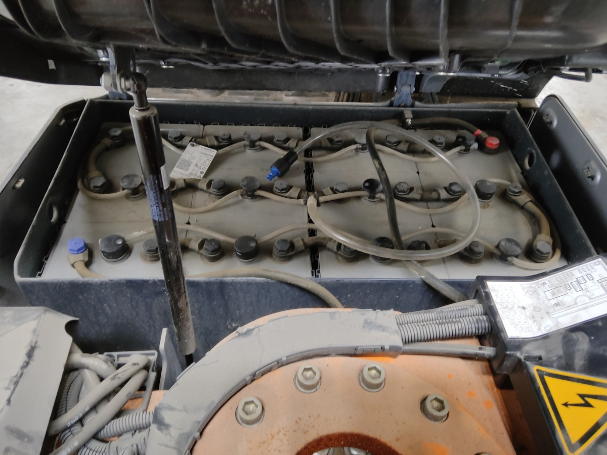 Still RX50-15 - Электропогрузчик: фото 4 Still RX50-15 - Электропогрузчик: фото 4