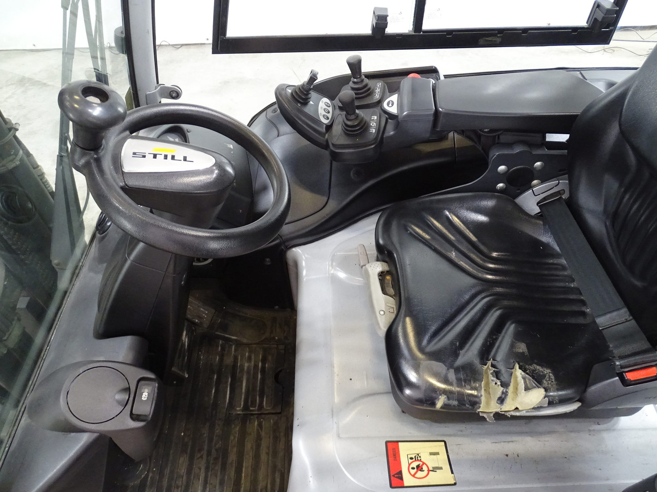 Still RX60-25 - Электропогрузчик: фото 3 Still RX60-25 - Электропогрузчик: фото 3