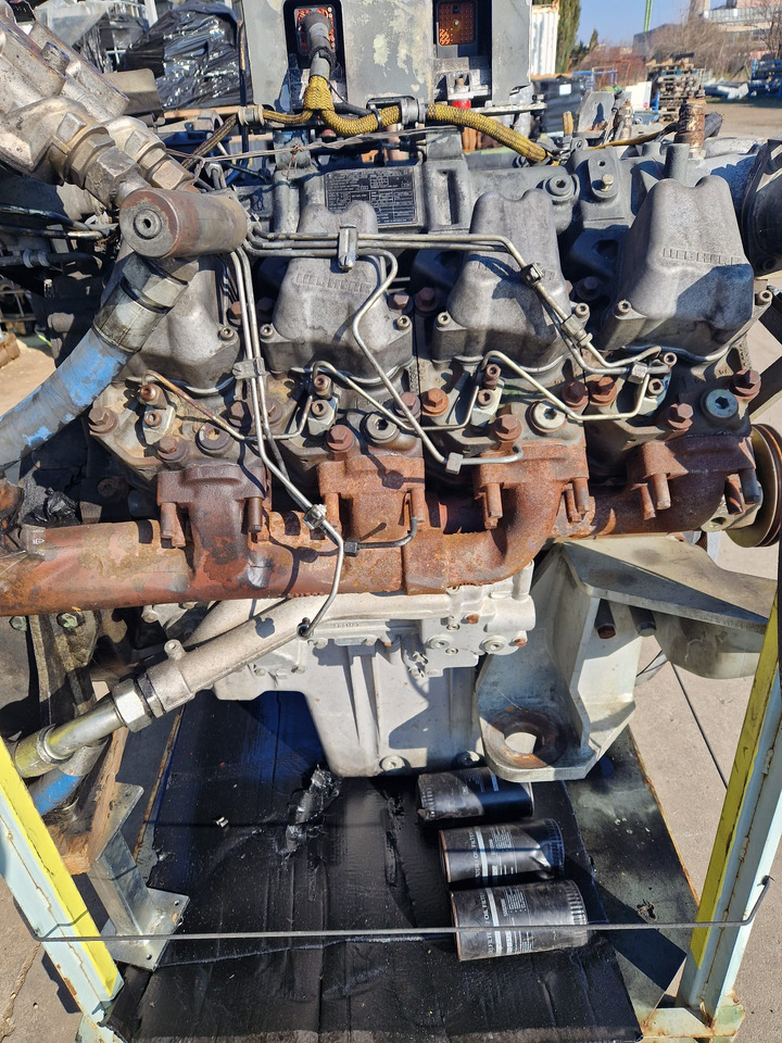 Liebherr V8 - Двигатель: фото 5 Liebherr V8 - Двигатель: фото 5