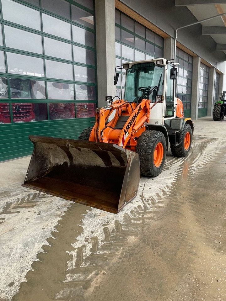 Liebherr L510 - Колёсный погрузчик: фото 2 Liebherr L510 - Колёсный погрузчик: фото 2