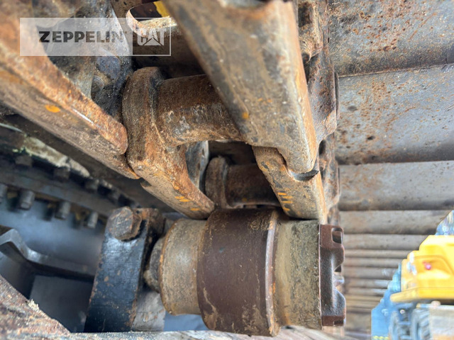 Гусеничный экскаватор Cat 325FL: фото 15