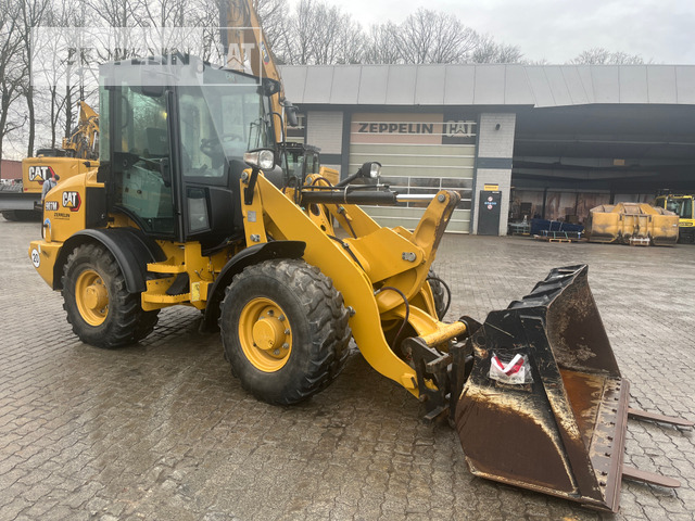 Cat 907M - Колёсный погрузчик: фото 3 Cat 907M - Колёсный погрузчик: фото 3