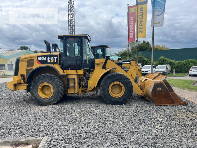 Cat 950M - Колёсный погрузчик: фото 2 Cat 950M - Колёсный погрузчик: фото 2