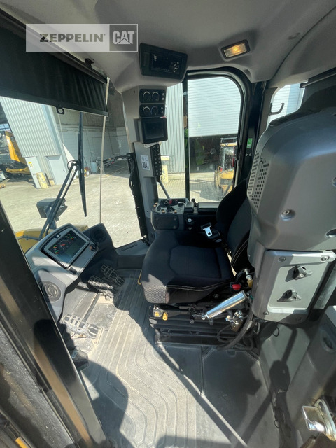 Колёсный погрузчик Cat 950M: фото 32