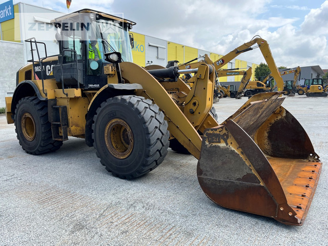 Cat 962M - Колёсный погрузчик: фото 4 Cat 962M - Колёсный погрузчик: фото 4