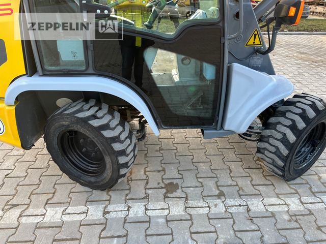 Колёсный погрузчик Kramer 5035: фото 10