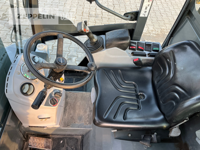 Колёсный погрузчик Kramer 5035: фото 13