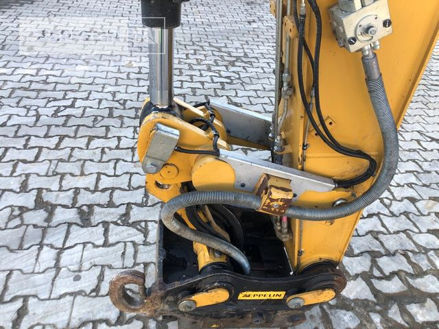 Oil-Quick OQ65 - Сцепное устройство для Строительной техники: фото 1 Oil-Quick OQ65 - Сцепное устройство для Строительной техники: фото 1