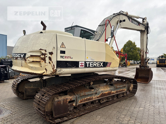 Terex TC225LC - Гусеничный экскаватор: фото 5 Terex TC225LC - Гусеничный экскаватор: фото 5