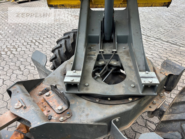 Сочленённый самосвал Wacker DW30: фото 8 Сочленённый самосвал Wacker DW30: фото 8