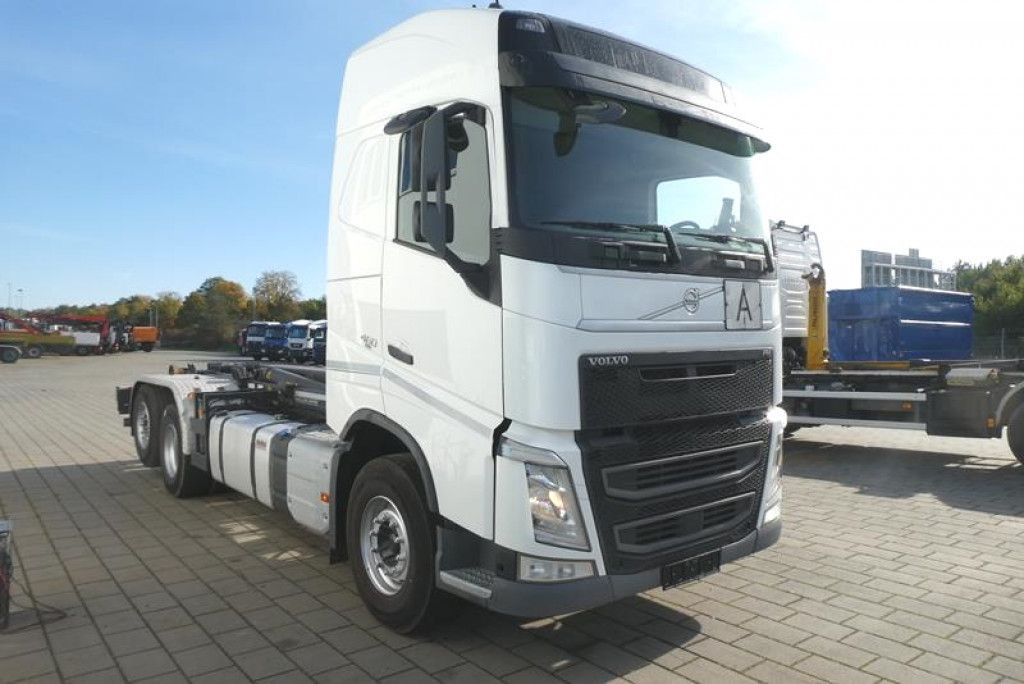 Volvo FH 460 Abrollkipper Meiller 20.70, Funk - Крюковой мультилифт: фото 2 Volvo FH 460 Abrollkipper Meiller 20.70, Funk - Крюковой мультилифт: фото 2