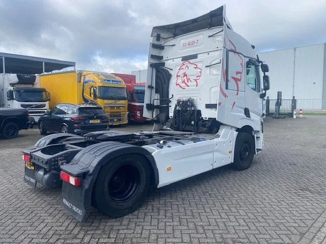 Renault T 440 euro 6 trekker compleet spoilers 2 x tank, low km...... - Тягач: фото 4 Renault T 440 euro 6 trekker compleet spoilers 2 x tank, low km...... - Тягач: фото 4