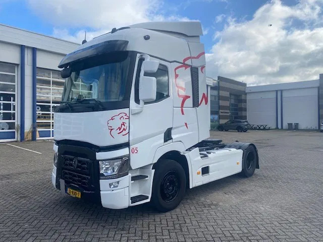 Renault T 440 euro 6 trekker compleet spoilers 2 x tank, low km...... - Тягач: фото 1 Renault T 440 euro 6 trekker compleet spoilers 2 x tank, low km...... - Тягач: фото 1