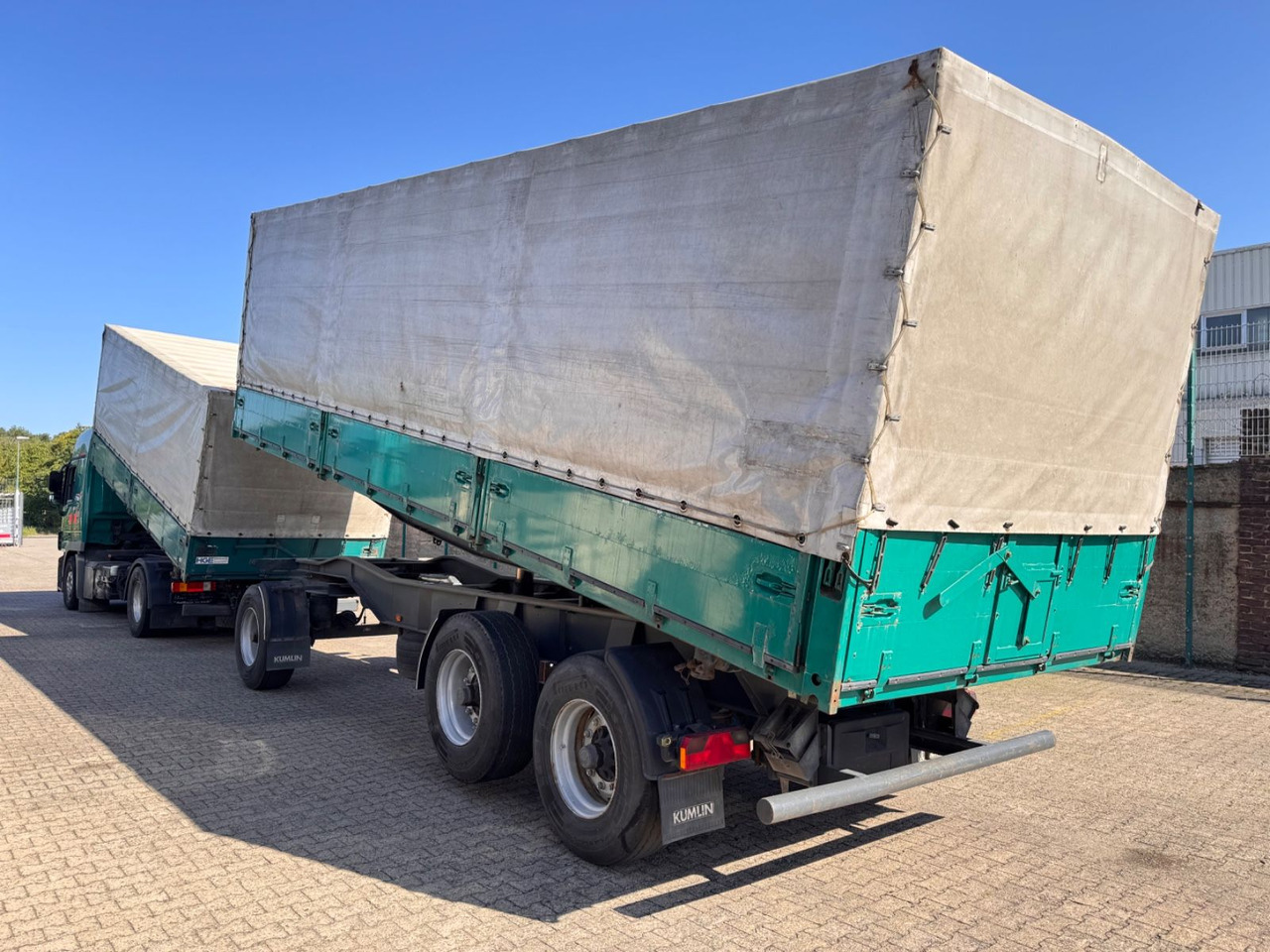 KUMMLIN 3-Achs Getreide Kipper 3 Seiten Liftachs - Самосвальный прицеп: фото 1 KUMMLIN 3-Achs Getreide Kipper 3 Seiten Liftachs - Самосвальный прицеп: фото 1