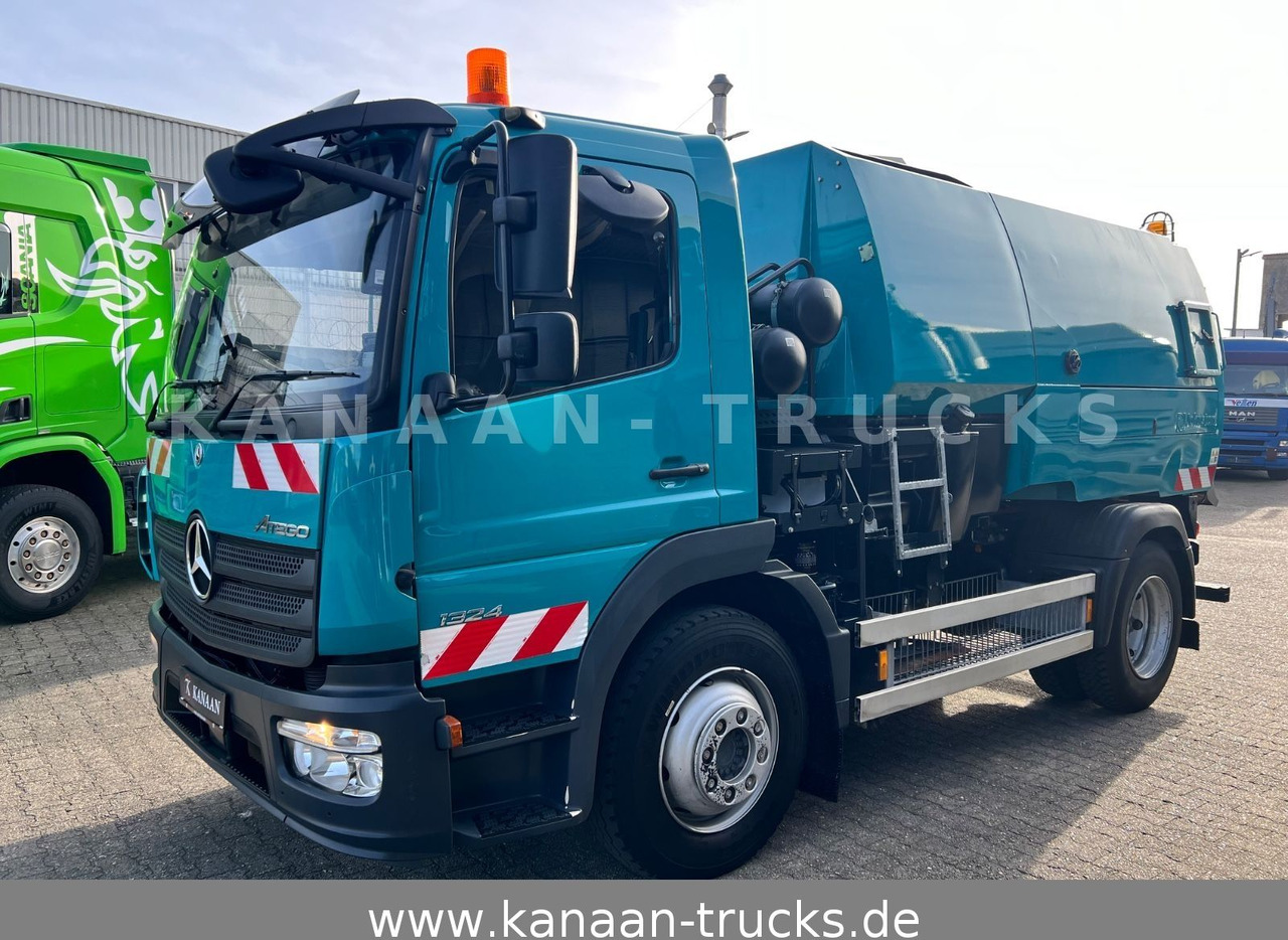 Mercedes-Benz 1324 Atego Johnston VT652 120TKM Euro6b - Подметально-уборочная машина: фото 2 Mercedes-Benz 1324 Atego Johnston VT652 120TKM Euro6b - Подметально-уборочная машина: фото 2