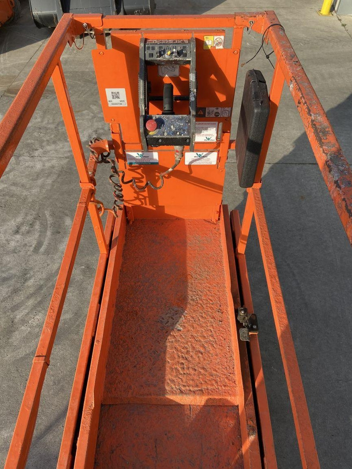 JLG 1930ES (4520) - Ножничный подъемник: фото 4 JLG 1930ES (4520) - Ножничный подъемник: фото 4