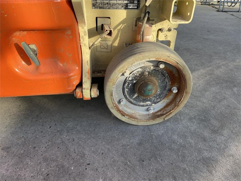 Ножничный подъемник JLG 1930ES (4520): фото 8