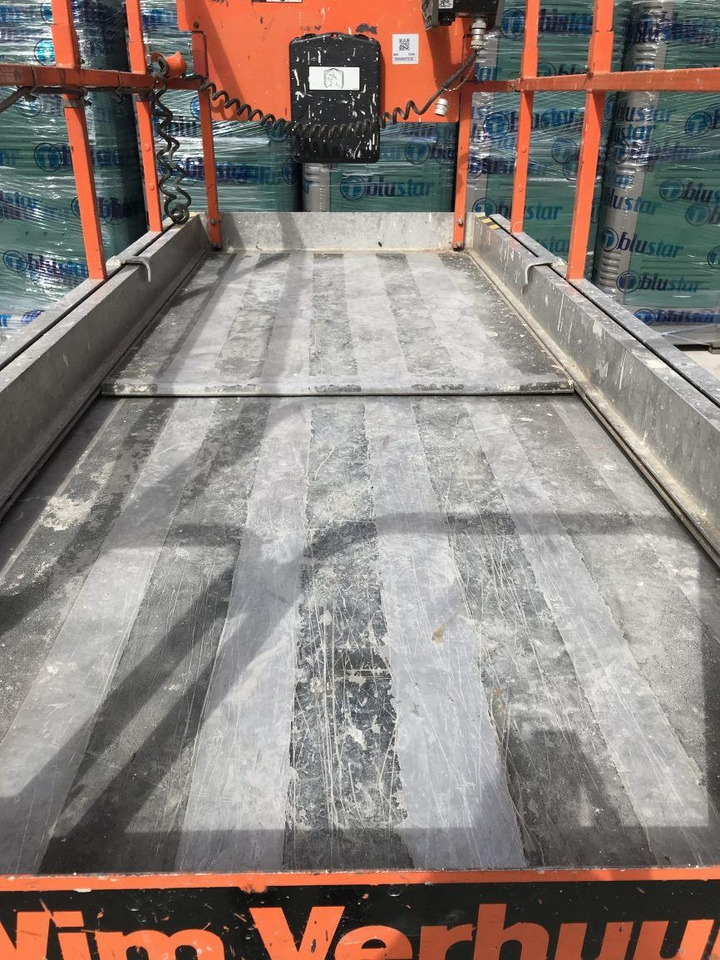 JLG 3246ES (1240) - Ножничный подъемник: фото 3 JLG 3246ES (1240) - Ножничный подъемник: фото 3