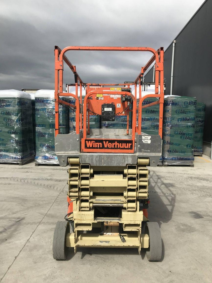 JLG 3246ES (1240) - Ножничный подъемник: фото 2 JLG 3246ES (1240) - Ножничный подъемник: фото 2