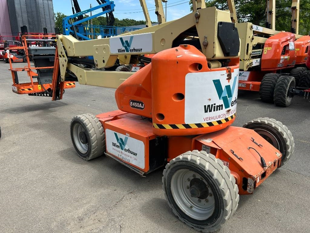 JLG E 450 AJ - Коленчатый подъемник: фото 2 JLG E 450 AJ - Коленчатый подъемник: фото 2