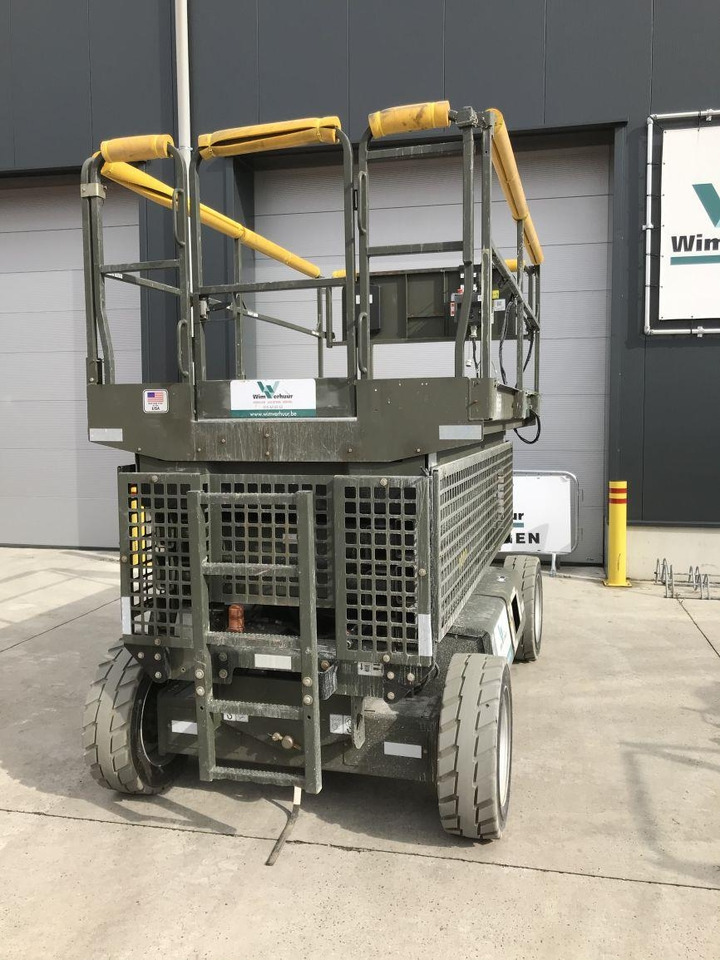 JLG M3369 (4331) - Ножничный подъемник: фото 2 JLG M3369 (4331) - Ножничный подъемник: фото 2