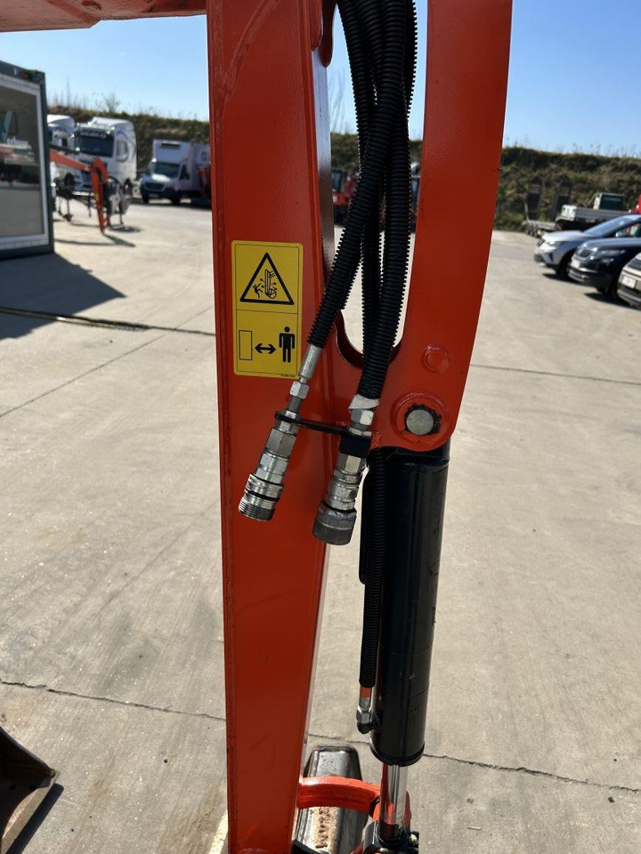 Мини-экскаватор Kubota KX019-4 HI (9417): фото 11 Мини-экскаватор Kubota KX019-4 HI (9417): фото 11