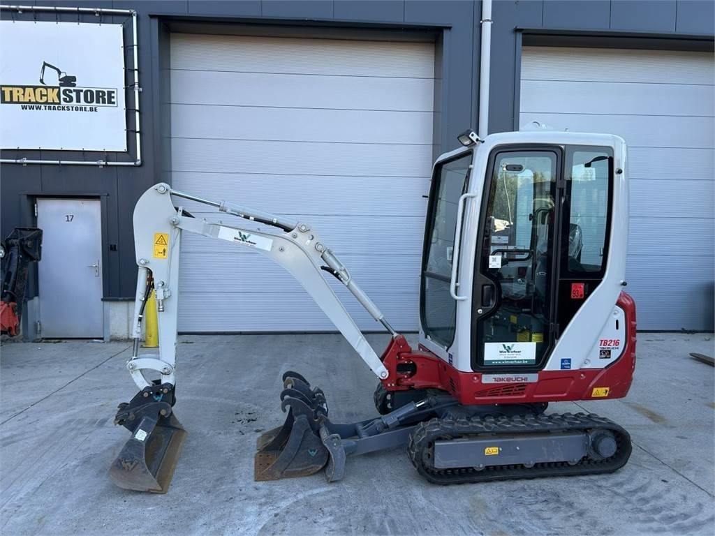 Takeuchi TB216 (11387) - Мини-экскаватор: фото 1 Takeuchi TB216 (11387) - Мини-экскаватор: фото 1