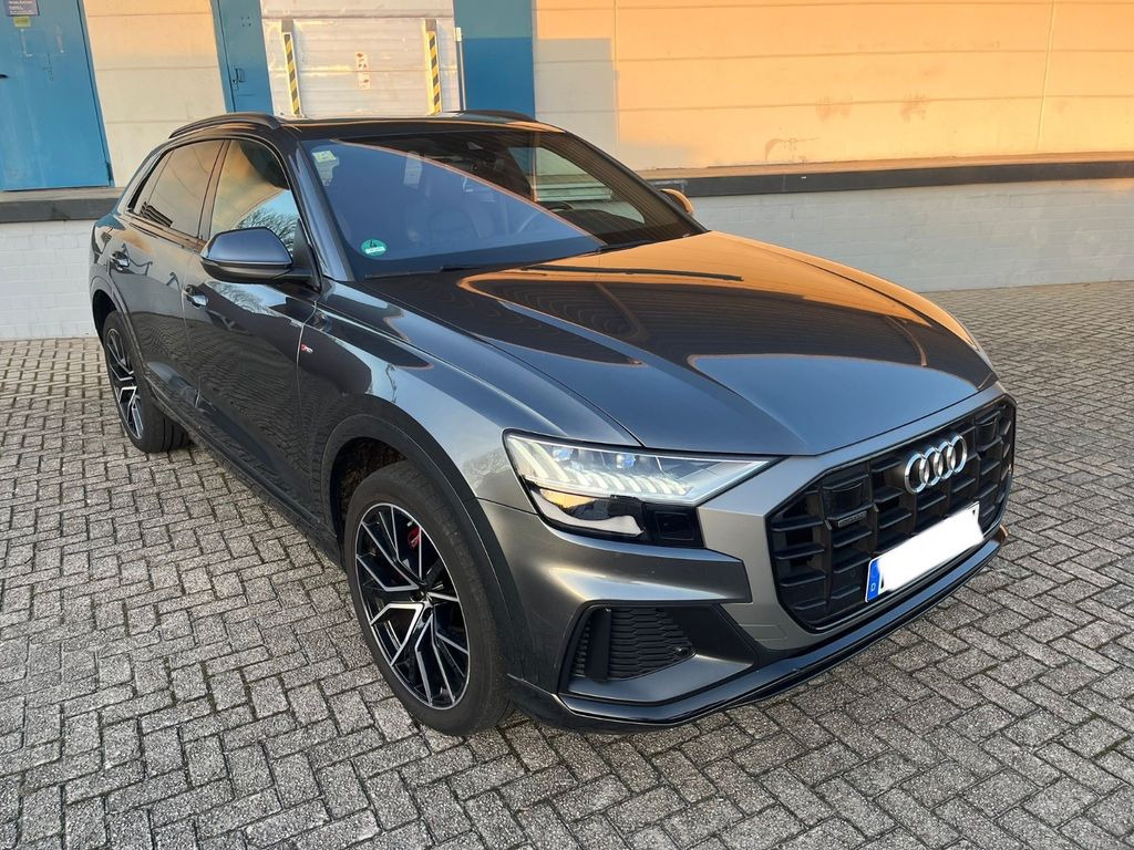Audi Q8 50 TDI quattro tiptronic 22 Zoll*3xSline*Pano - Внедорожник: фото 1 Audi Q8 50 TDI quattro tiptronic 22 Zoll*3xSline*Pano - Внедорожник: фото 1