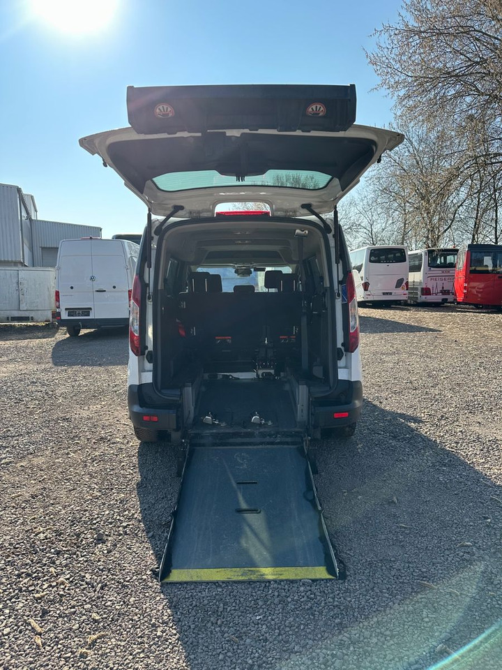 Ford Grand Tourneo 1.5 EcoBlue 74kW Auto Trend - Пассажирский фургон: фото 4 Ford Grand Tourneo 1.5 EcoBlue 74kW Auto Trend - Пассажирский фургон: фото 4