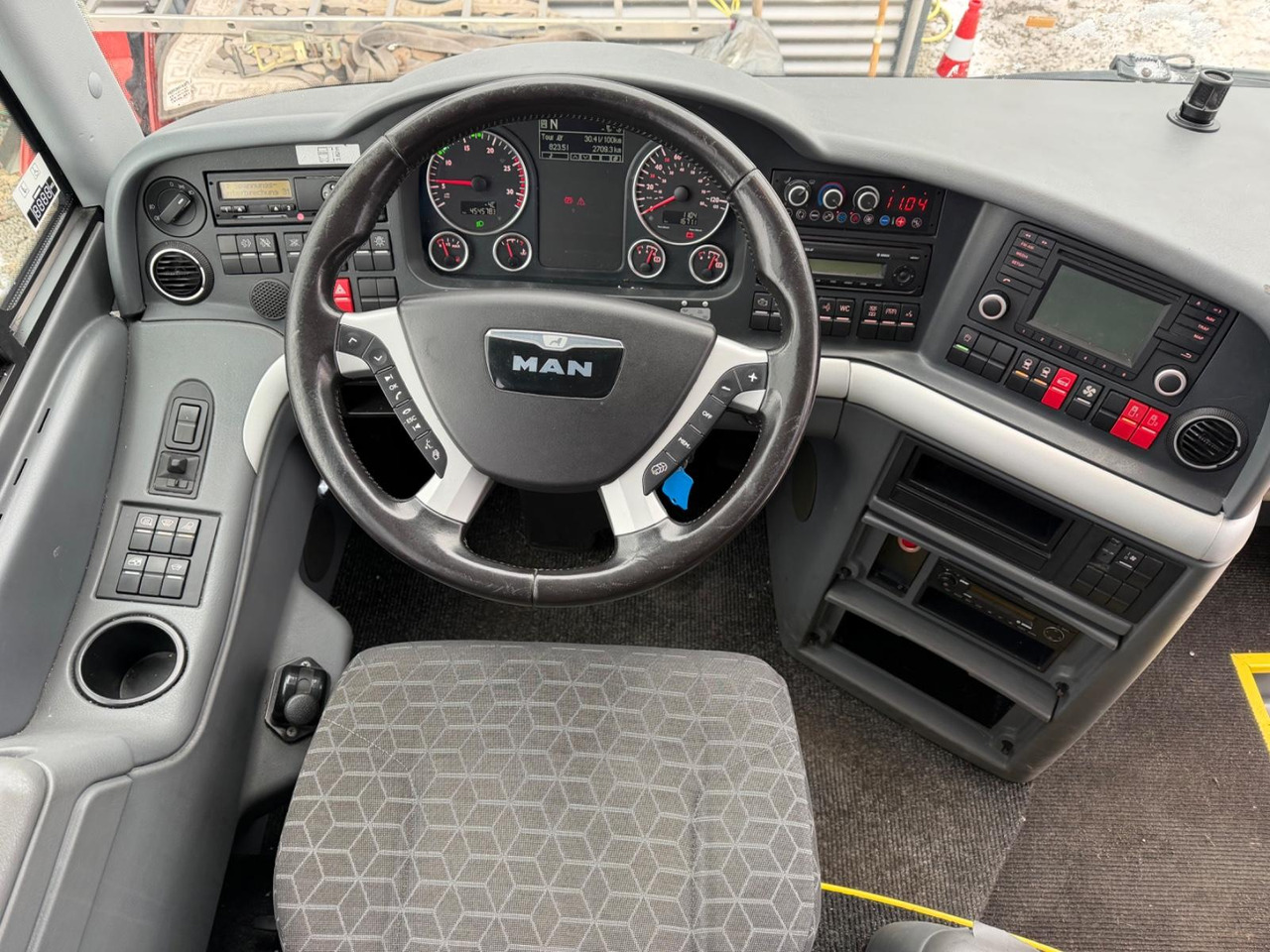 MAN R08 Lions Coach L (wenig Km*TOP) - Туристический автобус: фото 5 MAN R08 Lions Coach L (wenig Km*TOP) - Туристический автобус: фото 5