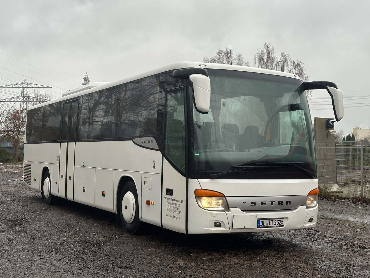 Setra S 415 UL GT (Euro6*DE*TOP) - Пригородный автобус: фото 1 Setra S 415 UL GT (Euro6*DE*TOP) - Пригородный автобус: фото 1